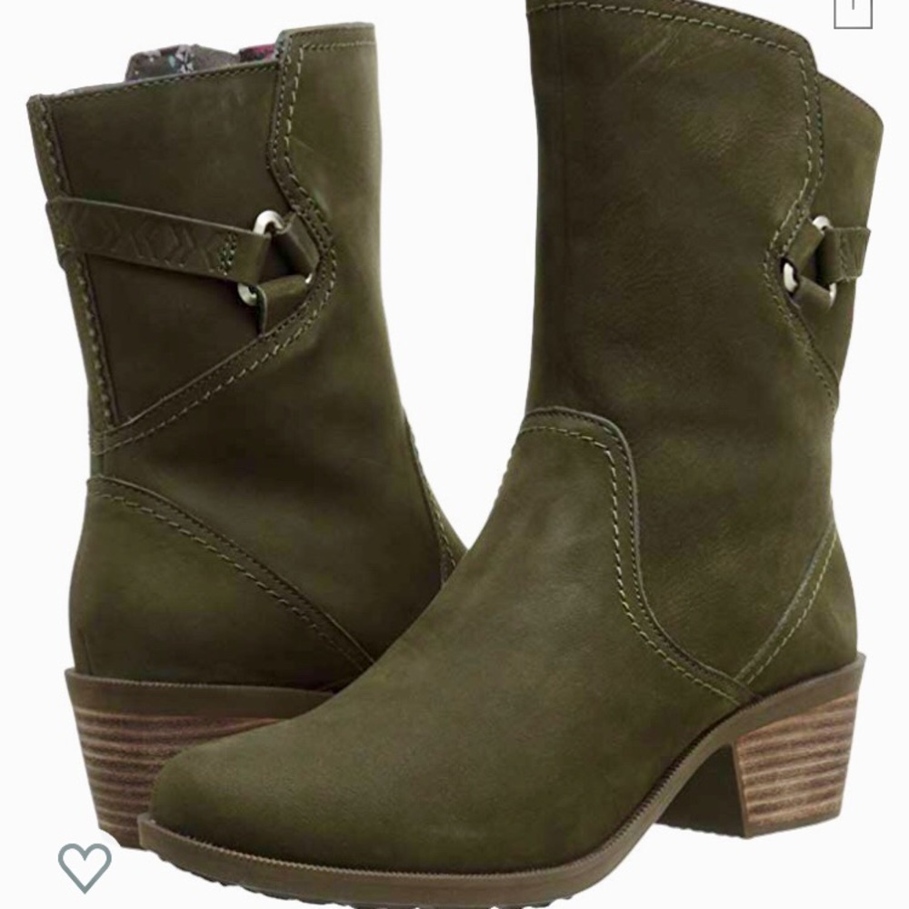 Teva Foxy mid calf boots